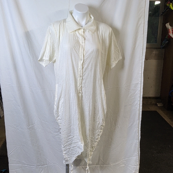 White adjustable button up dress - Picture 2 of 4